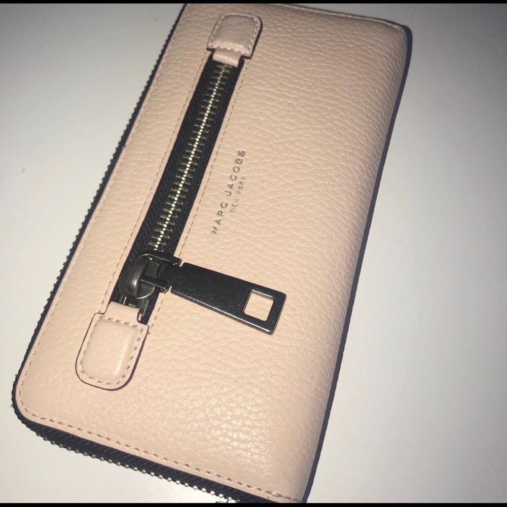 Marc Jacobs Gotham Wallet